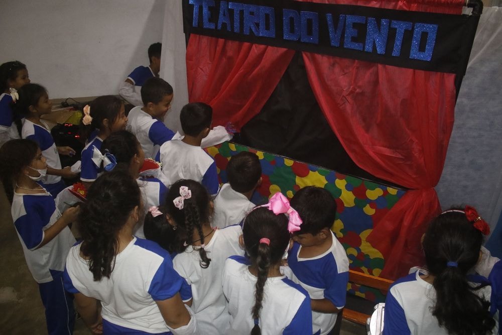 Casa dos Ventos promove educação ambiental com Teatro do Vento