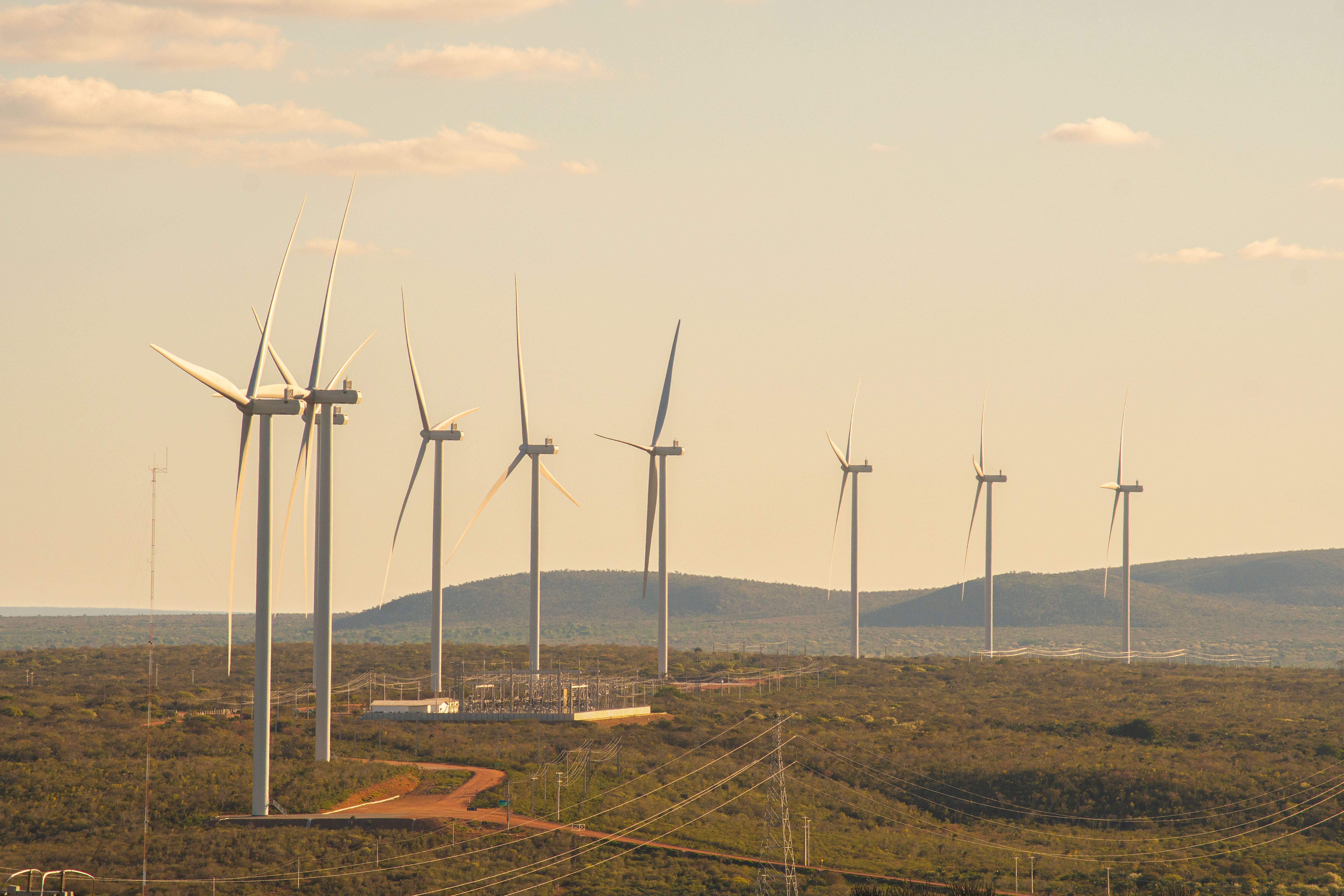  Casa dos Ventos e Aegea firmam acordo para fornecimento de energia renovável